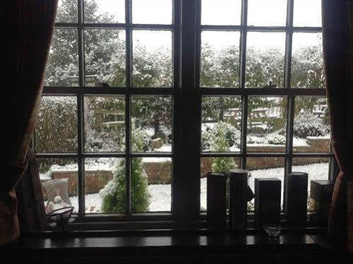 Chequers Inn Йорк Экстерьер фото